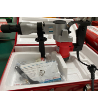 Máy đục bê tông Btec BT-0810A