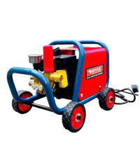 Máy Xịt Rửa Xe 3000W Btec BT3000